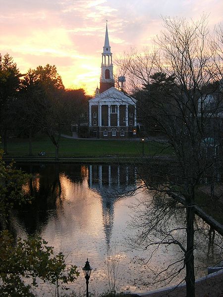 Datei:Chapel at Wheaton College, MA.jpg