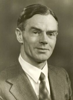 Owen Barfield, ca. 1937