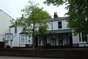 4 Highfield Road.JPG